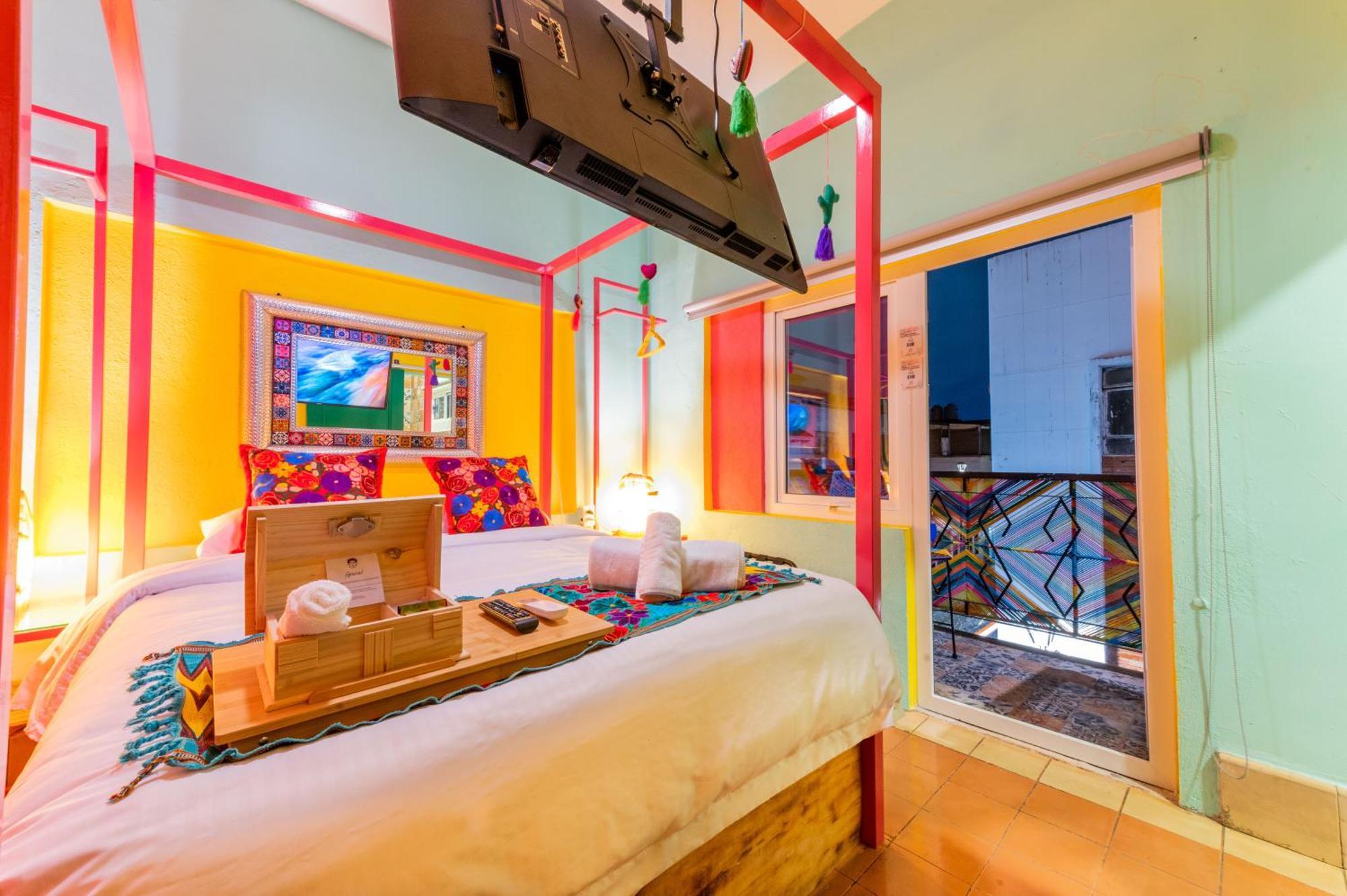 Appartamento Casa Colibri Malecon Puerto Vallarta Esterno foto