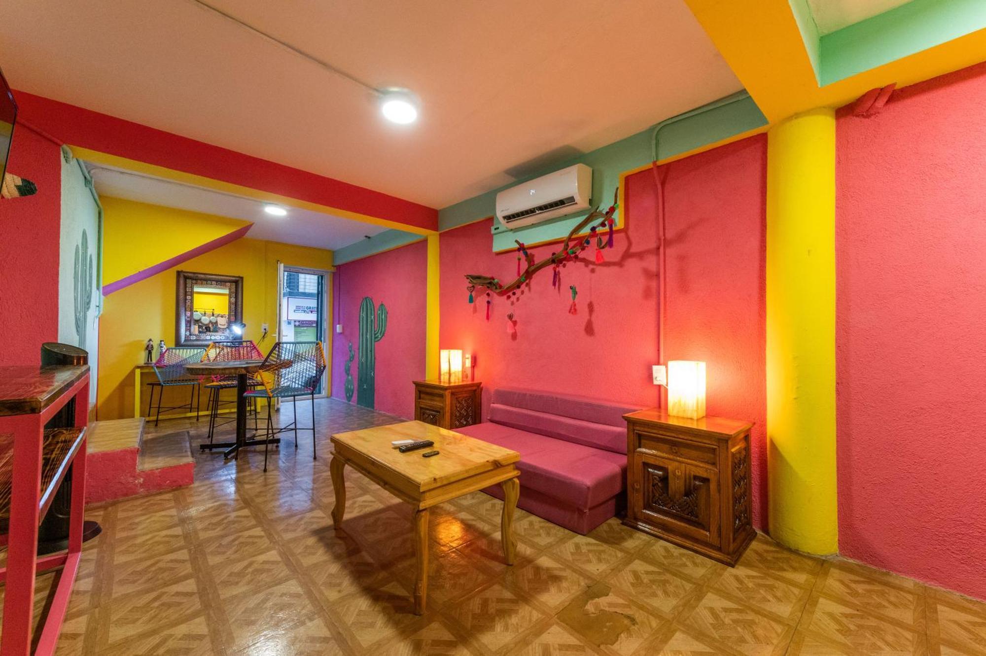 Appartamento Casa Colibri Malecon Puerto Vallarta Esterno foto